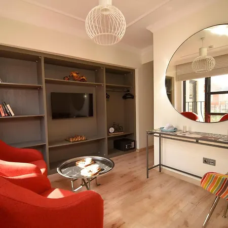 Exceptional Flat With Terrace Near Hadrian's Gate شقة *