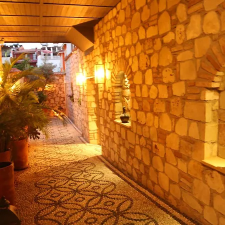 Exceptional Flat With Terrace Near Hadrian's Gate شقة أنطاليا