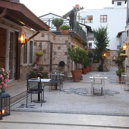 Appartamento Exceptional Flat With Terrace Near Hadrian's Gate *